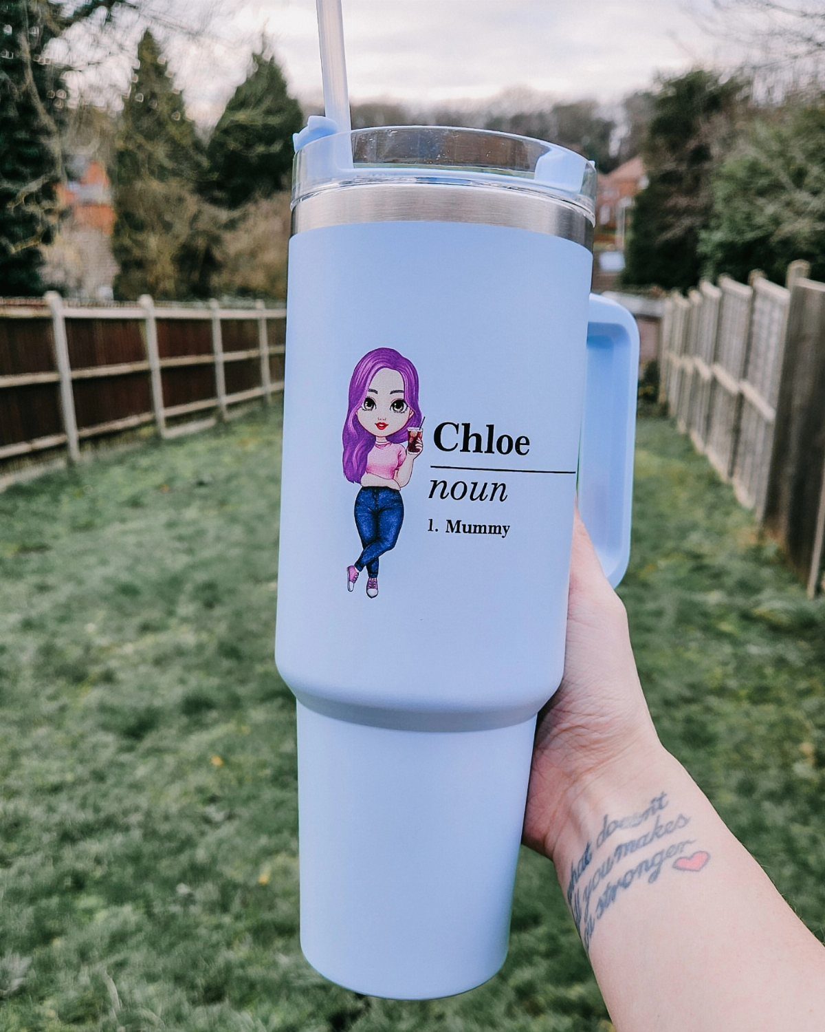 Light blue personalized tumbler with a cartoon girl and the word Mummy.